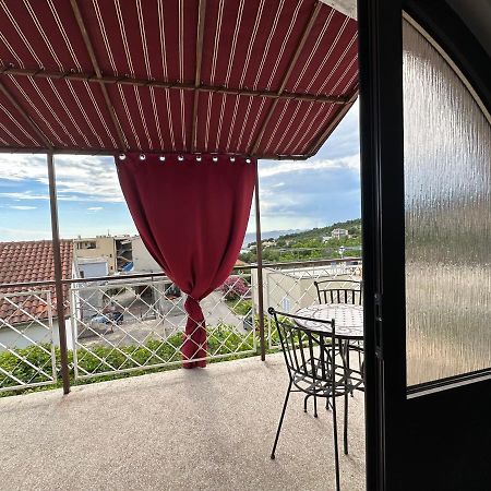 Villa Lorenta Apartments Primošten Екстериор снимка