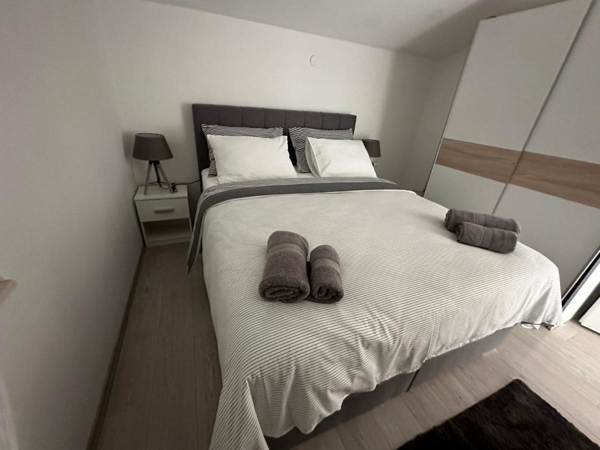 Villa Lorenta Apartments Primošten Екстериор снимка