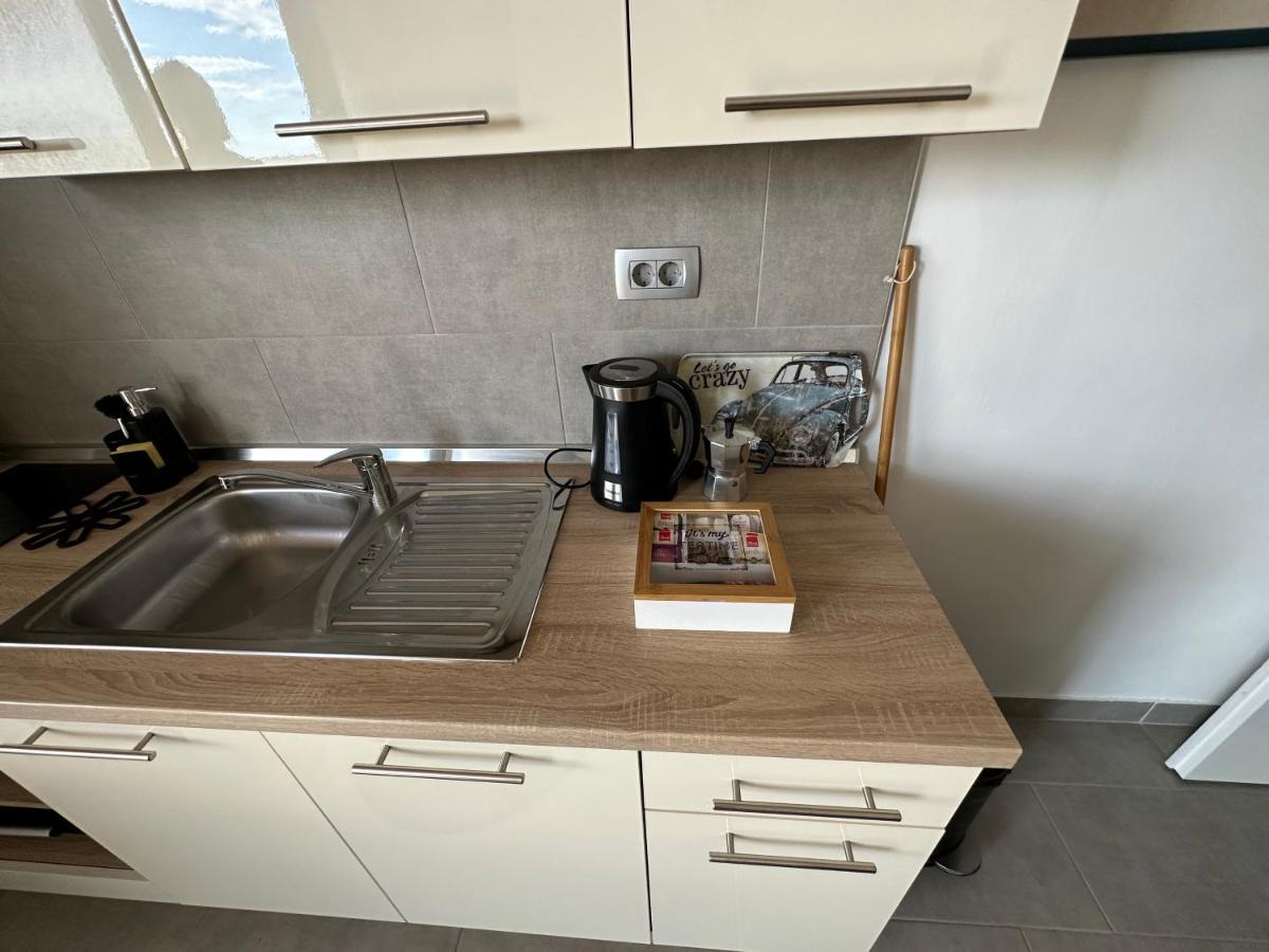 Villa Lorenta Apartments Primošten Екстериор снимка