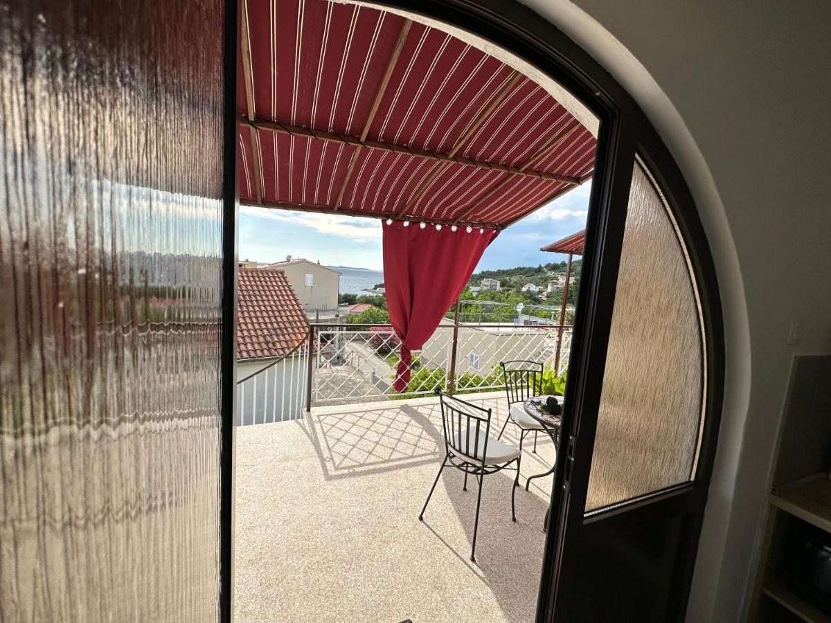 Villa Lorenta Apartments Primošten Екстериор снимка