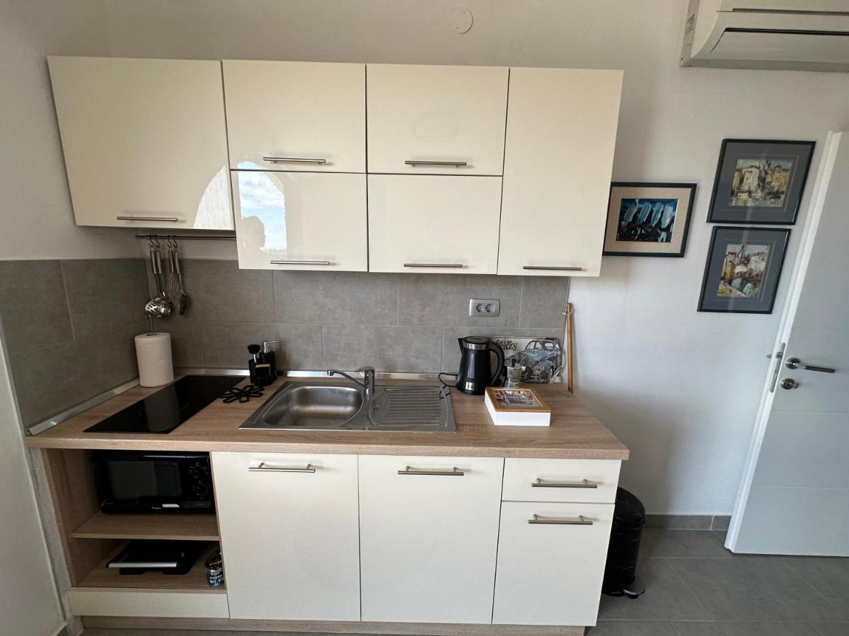 Villa Lorenta Apartments Primošten Екстериор снимка