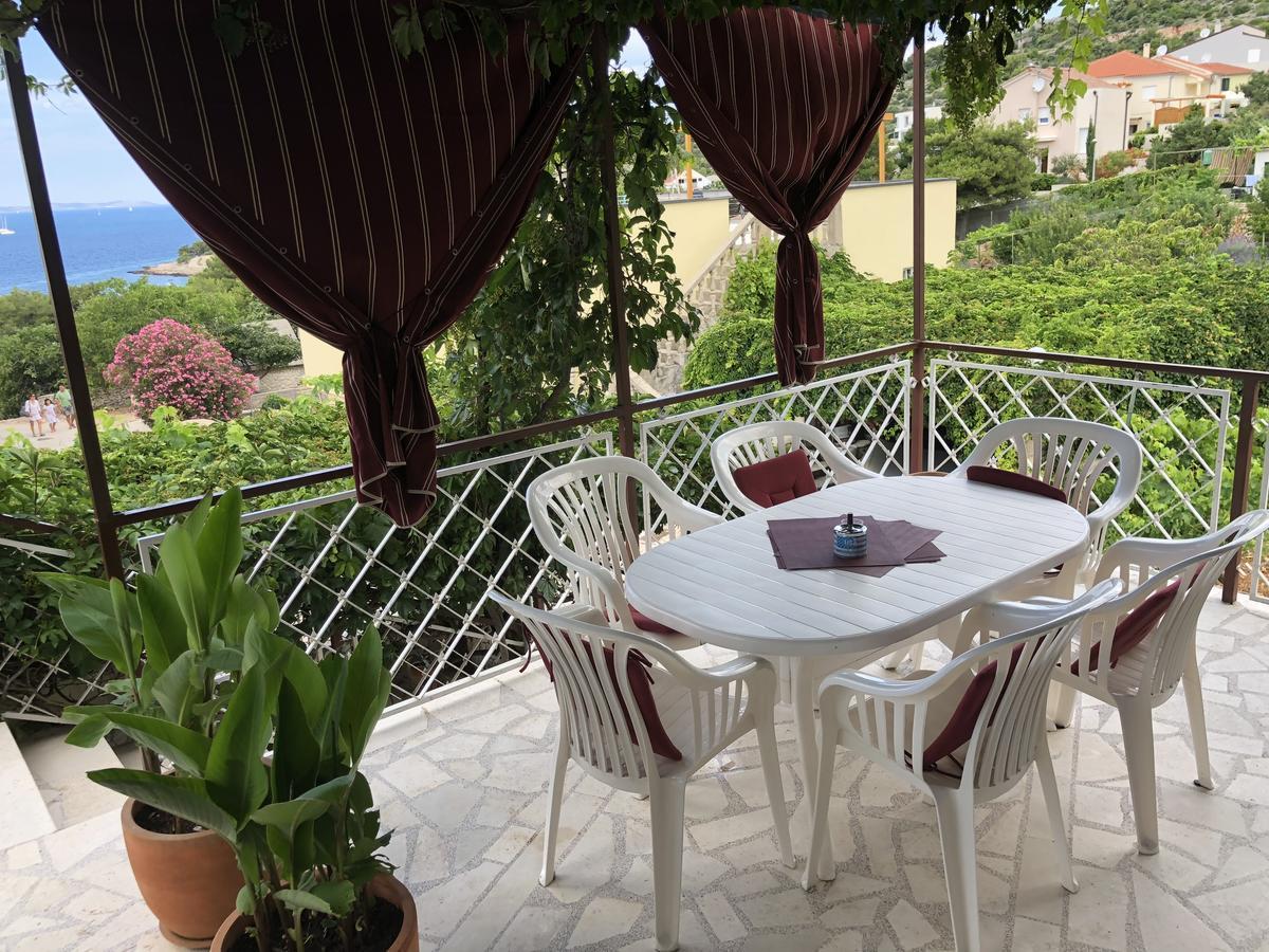 Villa Lorenta Apartments Primošten Екстериор снимка