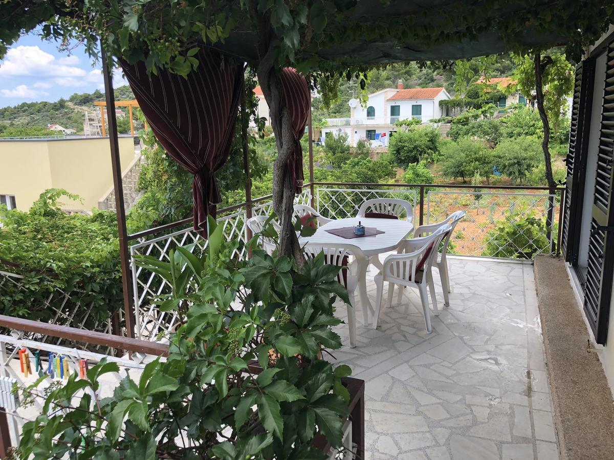 Villa Lorenta Apartments Primošten Екстериор снимка
